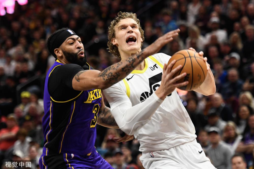 所有的目光 所有的目光