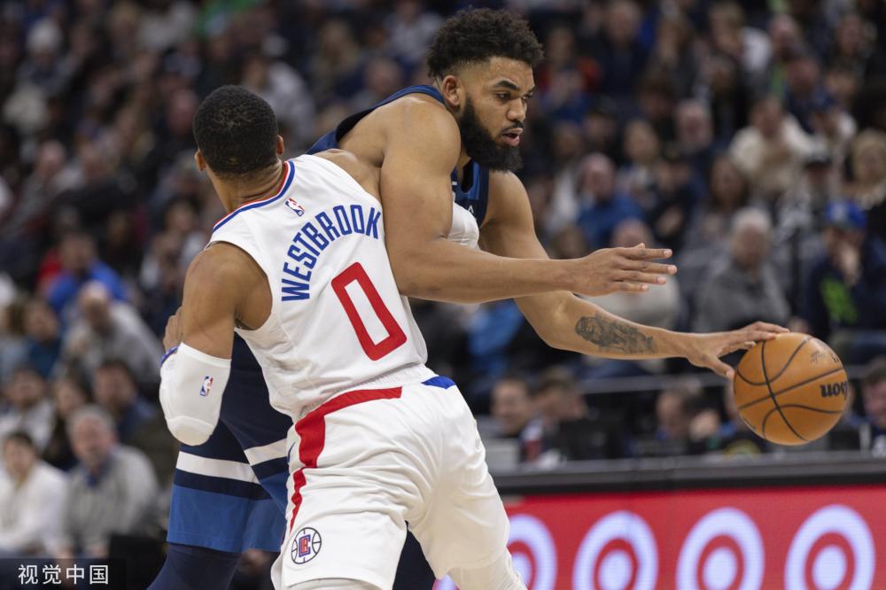 在保持进攻 在保持进攻