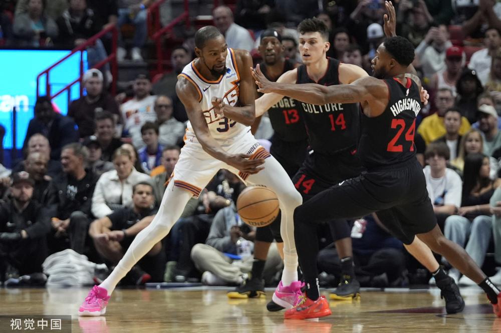 纷呈的足球 纷呈的足球